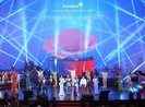 Khoảnh khắc vô giá 2017: Kết nối trái tim