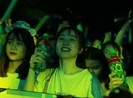 Millennials và Gen Z giải nhiệt ngày nắng nóng