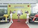 Mua ống nhựa Hoa Sen - trúng ô tô Camry