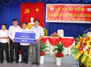 EVNGENCO 3: Trao tặng hệ thống lọc nước nhiễm mặn ở Cà Mau