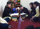 Cán bộ, công chức đi xem bói có bị xử lý?