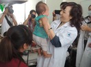Bộ trưởng Y tế: "Quyết liệt chống sởi nếu không sẽ rất căng"