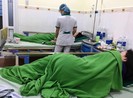 Nhóm du khách bị ngộ độc nghi do ăn bánh tráng thịt heo