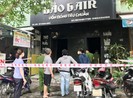 Cháy salon tóc, chủ nhà cùng 6 nữ sinh leo qua nhà hàng xóm