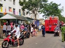 Cháy cầu thang thoát hiểm chung cư, nhiều người tháo chạy