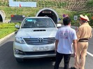 Vụ ô tô chở người muốn rời Đà Nẵng: Bị phạt hơn 10 triệu đồng