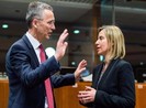 Lo ngại Nga, NATO-EU cam kết thắt chặt quan hệ quốc phòng sau Brexit