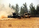Xe tăng, máy bay Thổ Nhĩ Kỳ vào Syria