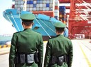 Ông Trump duyệt đánh thuế lên 50 tỉ USD hàng Trung Quốc