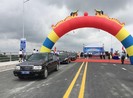 Khánh thành cầu nối khu vui chơi đảo 19.000 tỉ
