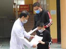 Bé trai người Anh nhiễm COVID-19 được Việt Nam chữa khỏi bệnh