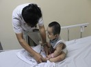 Nhiều trẻ bị bội nhiễm, chuyển biến nặng do tay chân miệng
