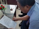 Vụ hải quan tiếp tay buôn lậu: Một cựu giám đốc được đình chỉ