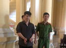 Người 4 vợ, 3 con luôn vin vào mẹ già, con thơ để xin giảm án