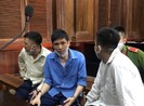 Bị chửi trên Facebook, 3 thanh niên mang dao đi giải quyết