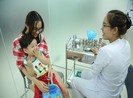 Khai trương 2 trung tâm tiêm chủng phục vụ 5.000 người/ngày