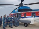 12 tiếng bay căng thẳng đưa chiến sĩ vào đất liền cấp cứu