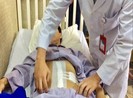 Bụng chứa khối u hơn 7 kg mà nghĩ do... uống bia