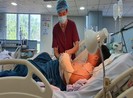Va chạm trên đường phố ở TP.HCM, bị chém đứt lìa tay