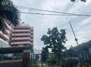 Nam tiếp viên cách ly mà đi xuyên khu: Quản lý lỏng lẻo?