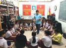 Thầy tổng phụ trách đội hết mình cho phong trào