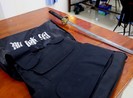 Lựu đạn, áo giáp trong nhà kẻ tàng trữ ma túy
