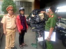 Chở thuốc lá lậu còn chạy tốc độ cao: Gặp công an