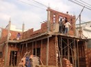 Hóc Môn đề nghị phong tỏa bất động sản vi phạm xây dựng