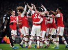 Hàng công tỏa sáng, Arsenal thắng dễ MU trong hiệp 1