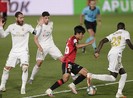 Ramos lập siêu phẩm, Real Madrid đòi lại ngôi đầu từ Barcelona