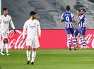 Hàng thủ cẩu thả, Real Madrid thua sốc trên sân nhà