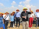 Đoàn 25 bác sĩ đến thăm, học tập tại công ty VWS