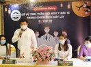 Tặng 2000 hộp bánh trung thu cho đội ngũ chống dịch COVID-19