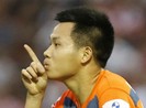 Tiền vệ Phan Anh Tuấn của đội Ninh Bình bị bắt