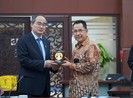 Bí thư Nguyễn Thiện Nhân làm việc với Trường ĐHQG Indonesia