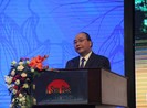 Không thể phát triển nếu vẫn 'một mảnh tình riêng, ta với ta'