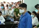 Bác sĩ bị cáo buộc hiếp dâm yêu cầu đổi kiểm sát viên