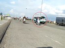 Clip: Xe buýt giả ‘chặt giá đẹp’ trên quốc lộ 51