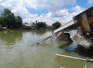 Cần Thơ: Sạt lở sông Trà Nóc ảnh hưởng 13 căn nhà
