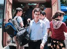 Hàng ngàn giảng viên “khăn gói” lên đường làm giám thị