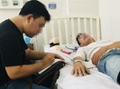 Công an Tân Bình truy tìm nhóm người đánh con nợ bất tỉnh