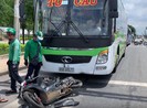 Va chạm xe giường nằm, 2 người bị thương ở Thủ Đức