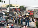 Hai người thoát nạn trong vụ tai nạn thảm khốc ở quận 12