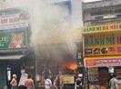 Cháy quán cơm văn phòng ở trung tâm TP.HCM, 7 người mắc kẹt
