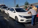 5 xe tông liên hoàn, giao thông qua dốc cầu Bình Điền ùn ứ