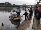 Tìm được thi thể người nhảy cầu Nguyễn Văn Cừ