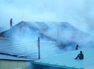Cháy xưởng lắp ráp loa ở TP.HCM cả khu vực náo loạn