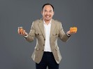 Tiến Luật thay đổi thành quý ông khi chuyển sang kinh doanh