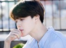 Jimin (BTS) quyên góp từ thiện cho trường cũ của anh ở Busan