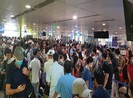 Ùn tắc ở Tân Sơn Nhất sau sự cố máy bay trượt đường băng